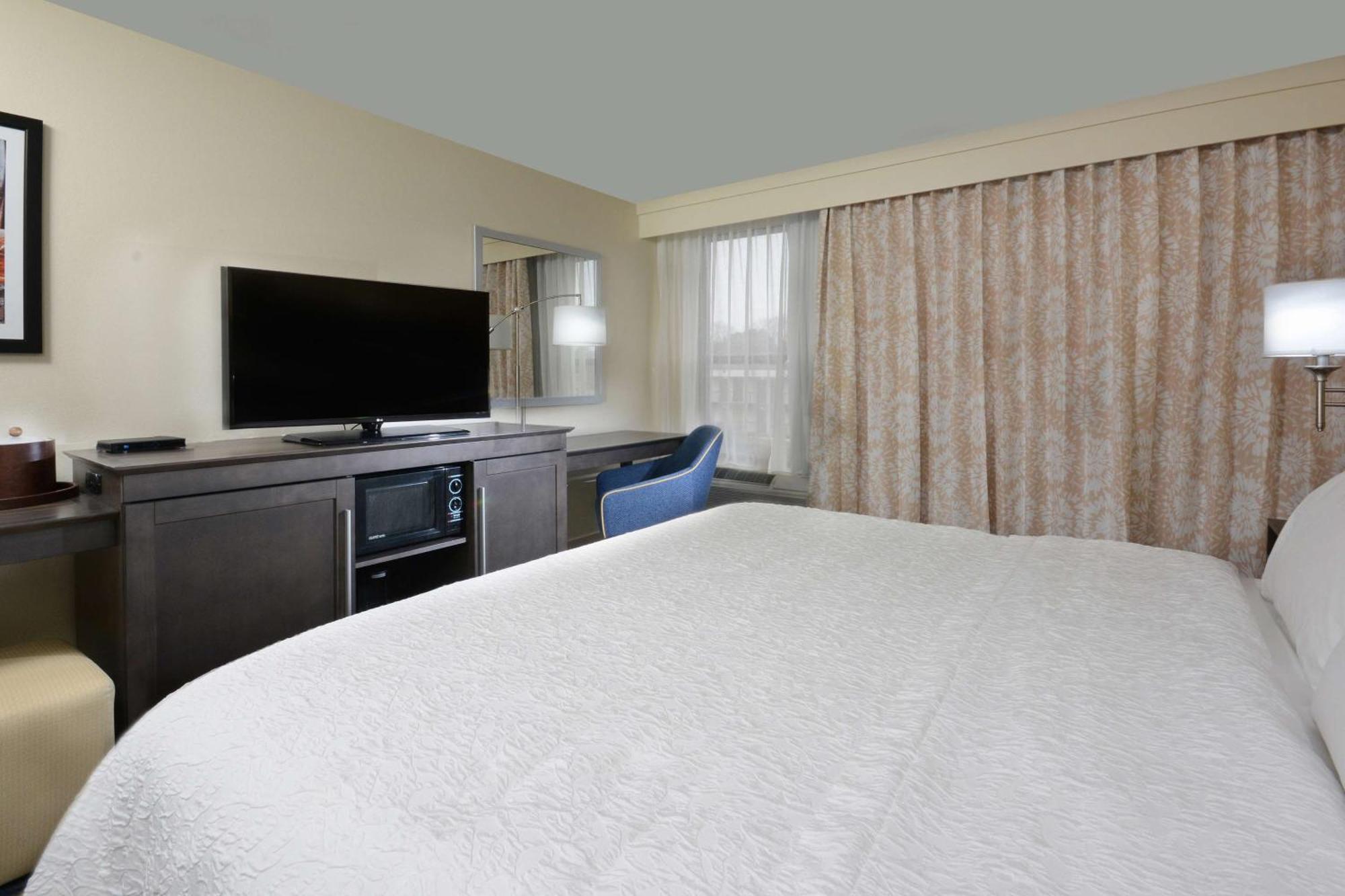 Hampton Inn Roxboro Екстер'єр фото
