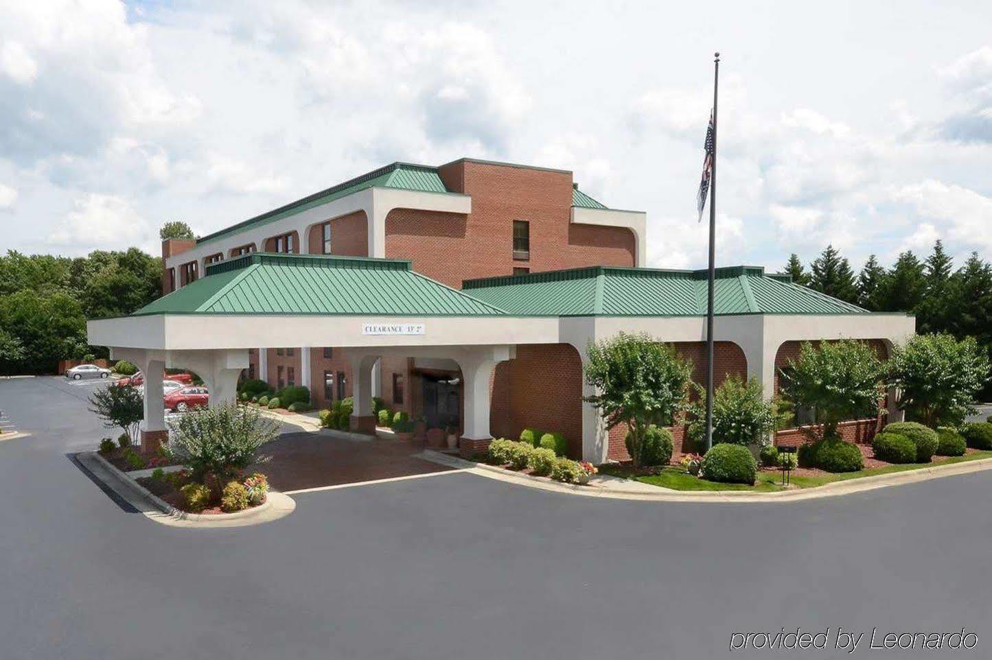 Hampton Inn Roxboro Екстер'єр фото